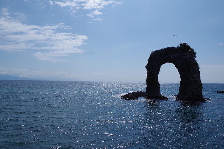 奥尻島での貴重な足「奥尻町有バス」｜あれDo！これDo！北海道！